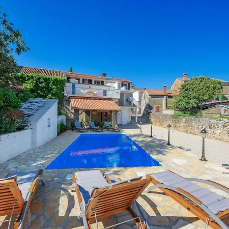Villa Alina בית נופש Sveta Marija na Krasu