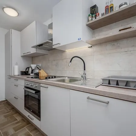 בית נופש Villa Alina Sveta Marija na Krasu
