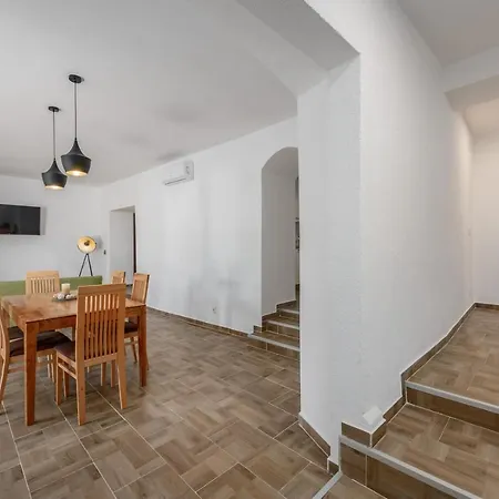 Villa Alina בית נופש Sveta Marija na Krasu