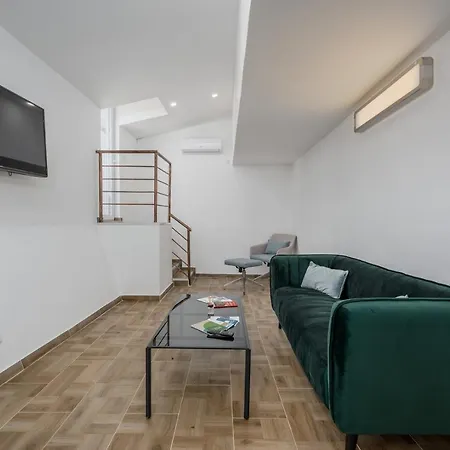 בית נופש Villa Alina