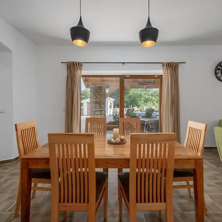 Semesterbostad Villa Alina Sveta Marija na Krasu